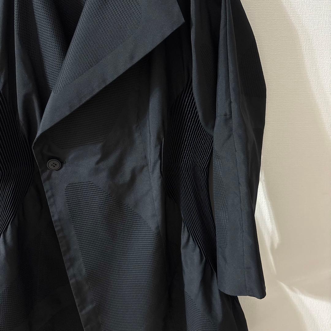 ISSEY MIYAKE イッセイミヤケ シャーリング コート ブラック