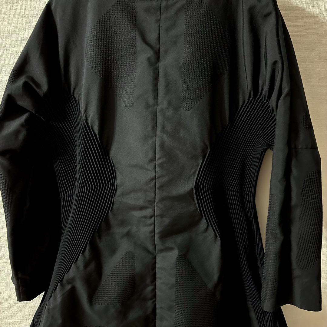 ISSEY MIYAKE イッセイミヤケ シャーリング コート ブラック