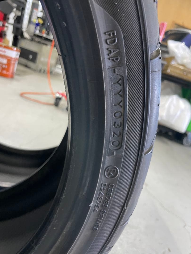 タイヤ・ホイール ADVAN NEOVA AD08 255/35R19