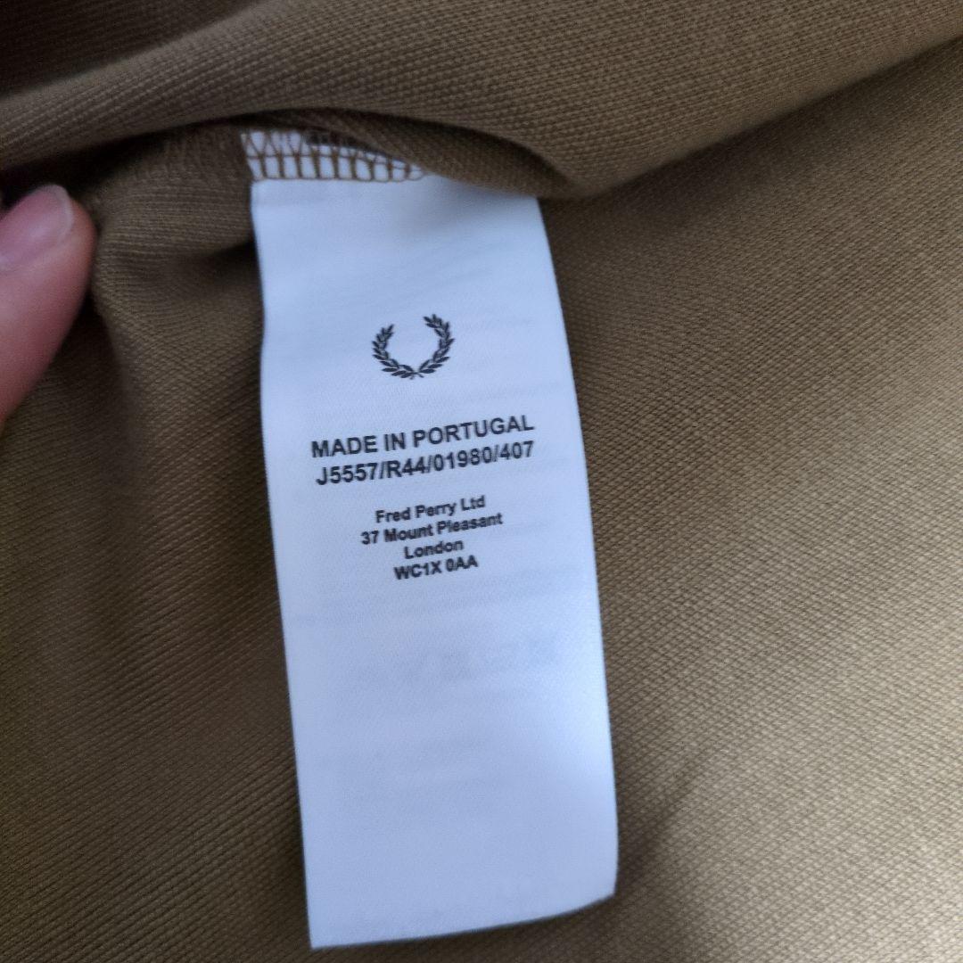 リ*オ様 レア物 FRED PERRY オリーブ カーキ トラックジャケット
