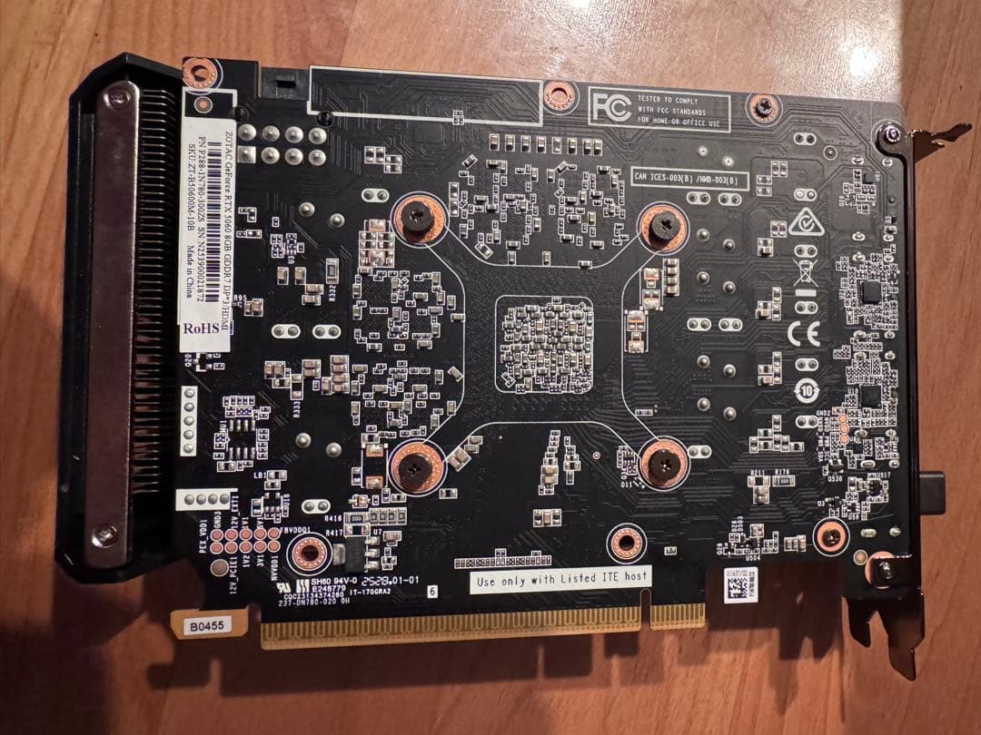 ZOTAC Geforce RTX5060 8GB 動作確認済 本体のみ