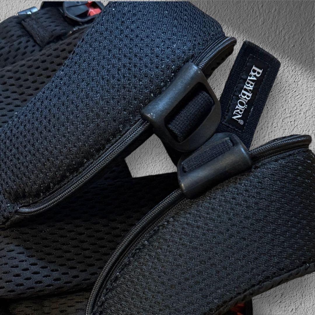 美品【Baby Bjorn】ベビーキャリアONE KAI AIR BLACK