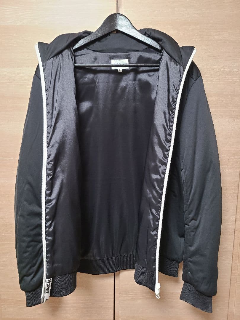 PUMA ブラック キルティングジャケットとパンツセット