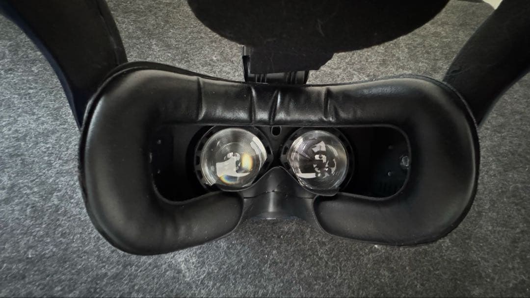 HTC Vive Pro Eye HMD単体