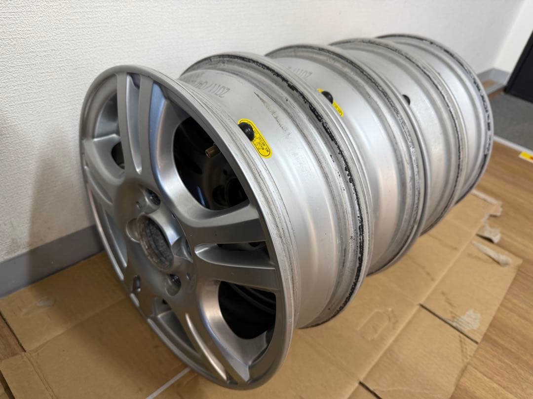 軽自動車アルミホイール13インチ 13×4 4穴 中古4本 センターキャップなし