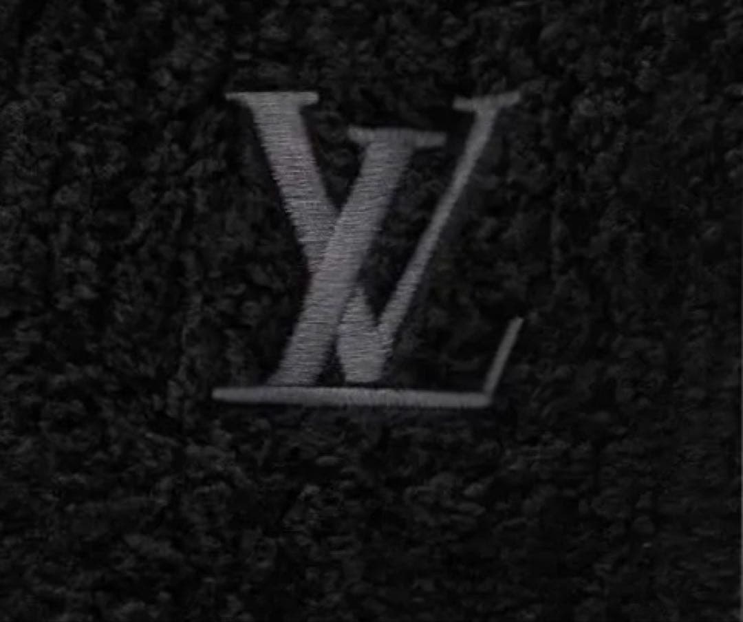 ルイヴィトン　マフラー　オンリー LV・ミニコンフィ　ノワール　新品未使用