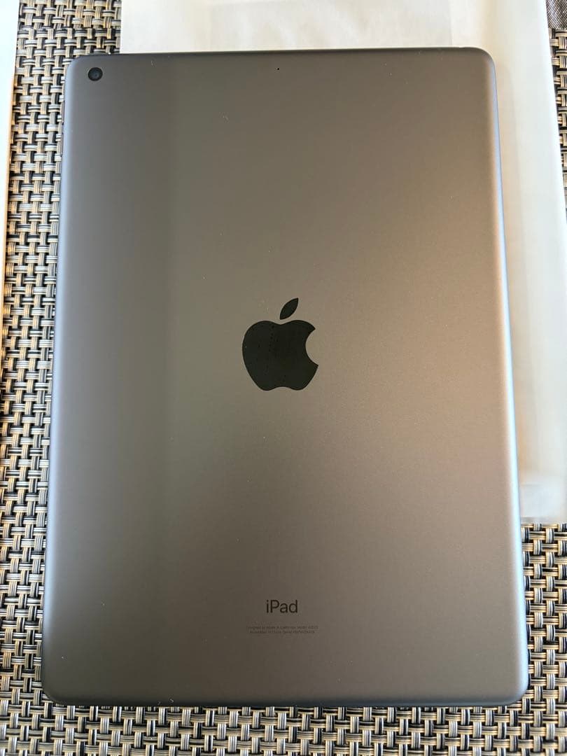 美品⚫︎Apple iPad (第9世代) スペースグレー64GB Wifiモデル