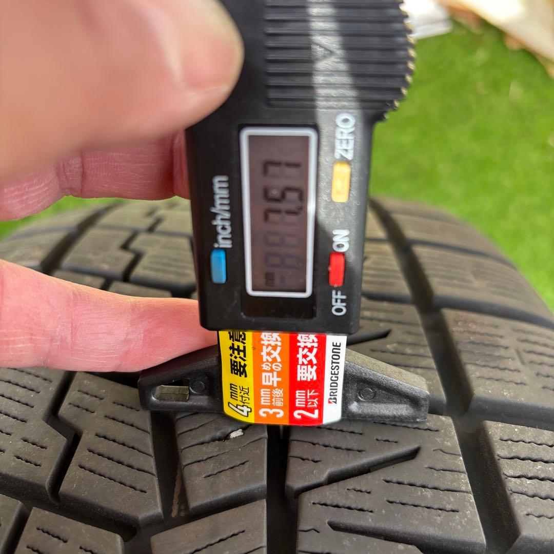 ①215/55R17 ヨコハマ　IG70 ヴェゼル等