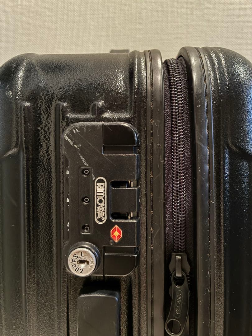 RIMOWA リモワ サルサ 2輪 スーツケース　機内持込OK