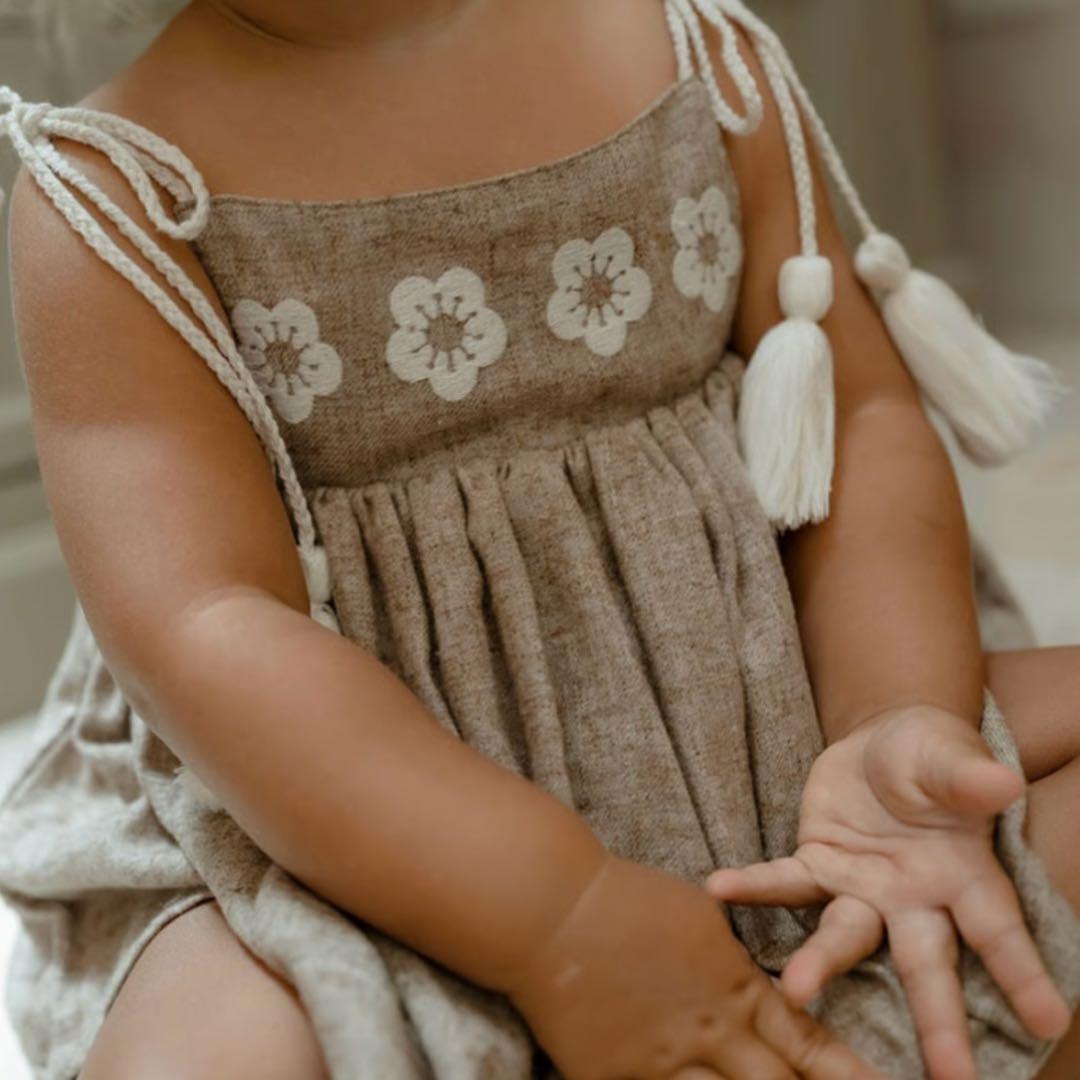 ワンピース Son and Daughter Oilio Embroidery Sets