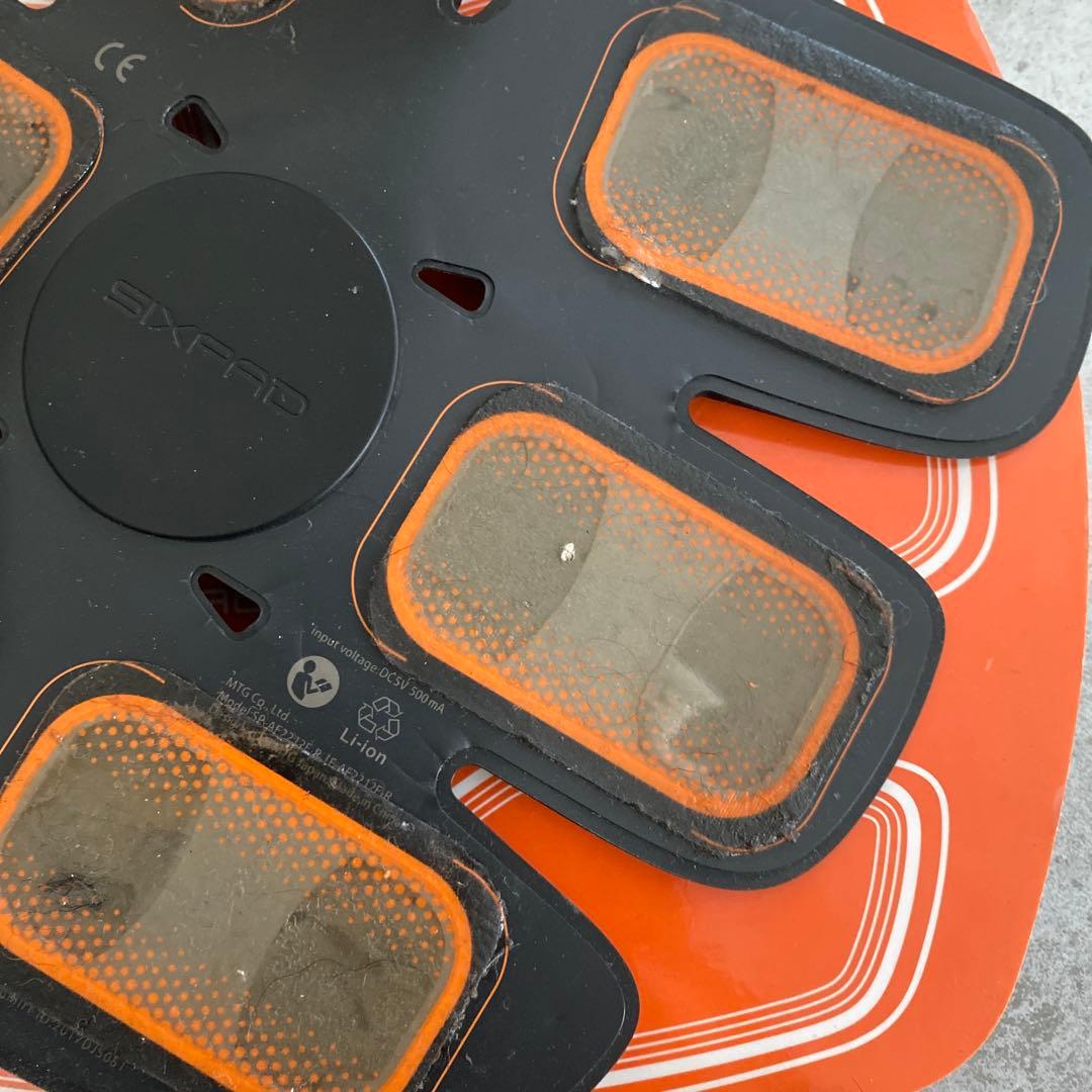 SIXPAD Body Fit EMSトレーニング用パッド　説明書あり