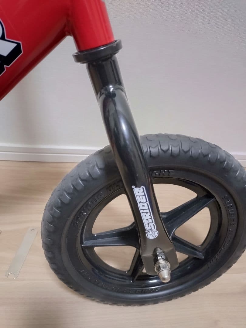 【日本正規品】STRIDER 12 SPORT バランスバイク レッド