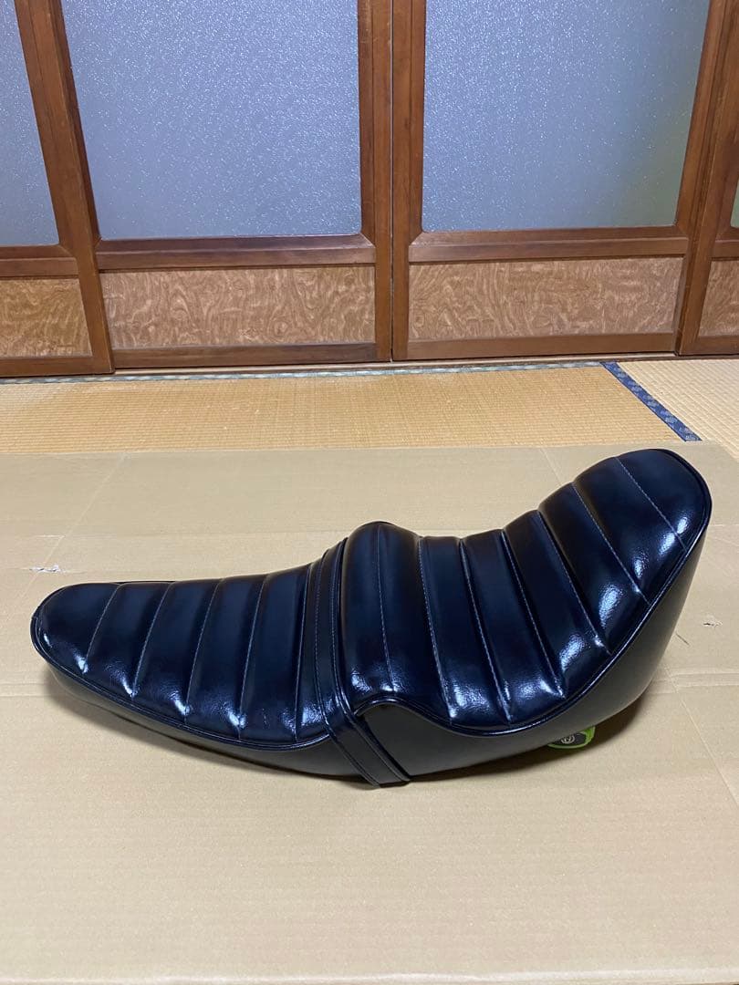 シャリー　川口張り替えサムアップシート