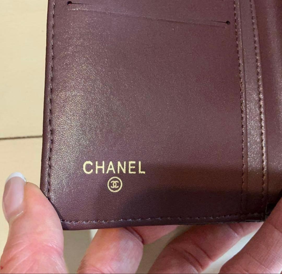 CHANEL 本革ノベルティブラック 二つ折り財布