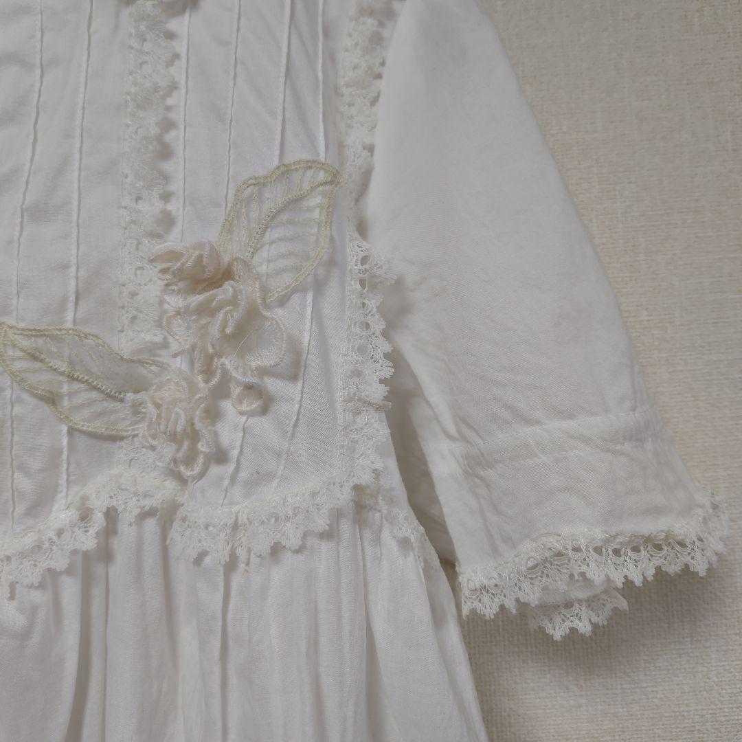 再お値下げヒスクローネ　さえら　花柄刺繍フリル付きホワイトパジャマ上下セット