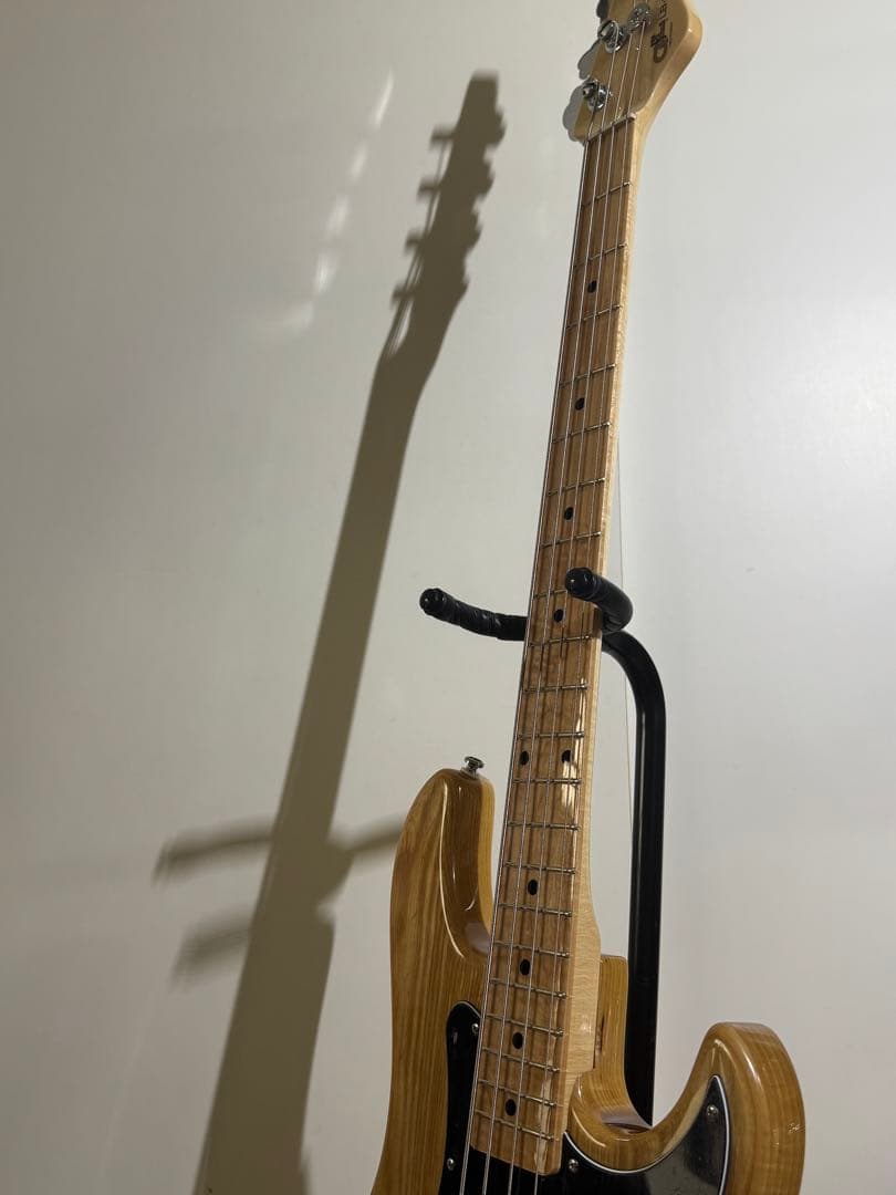 G&L TRIBUTE SERIES LB-100 エレキベース プレベタイプ