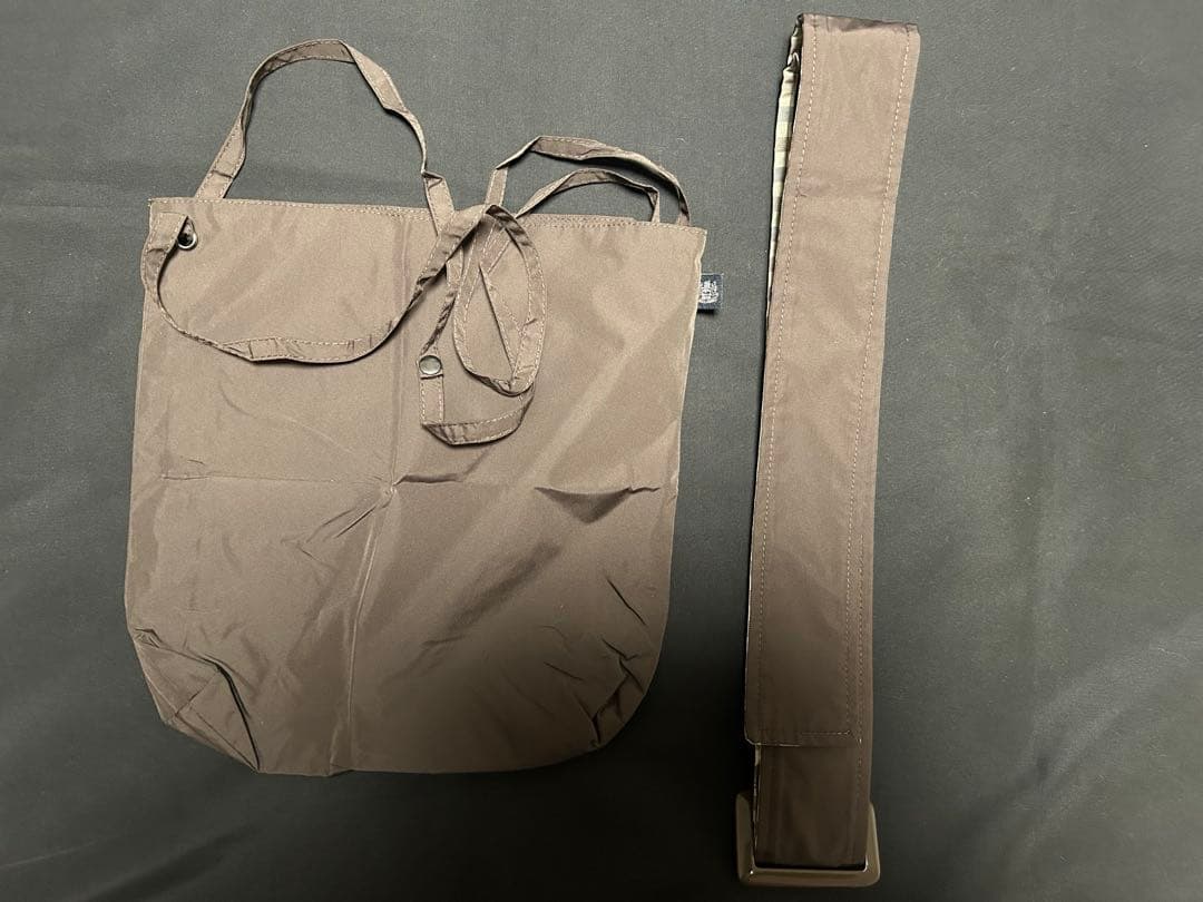 アクアスキュータム レインコートLブラウン新品未使用開封済み