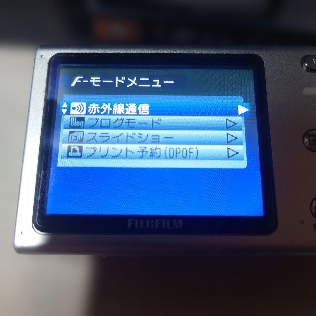 Fujifilm FinePix Z5 ピンク/シルバー