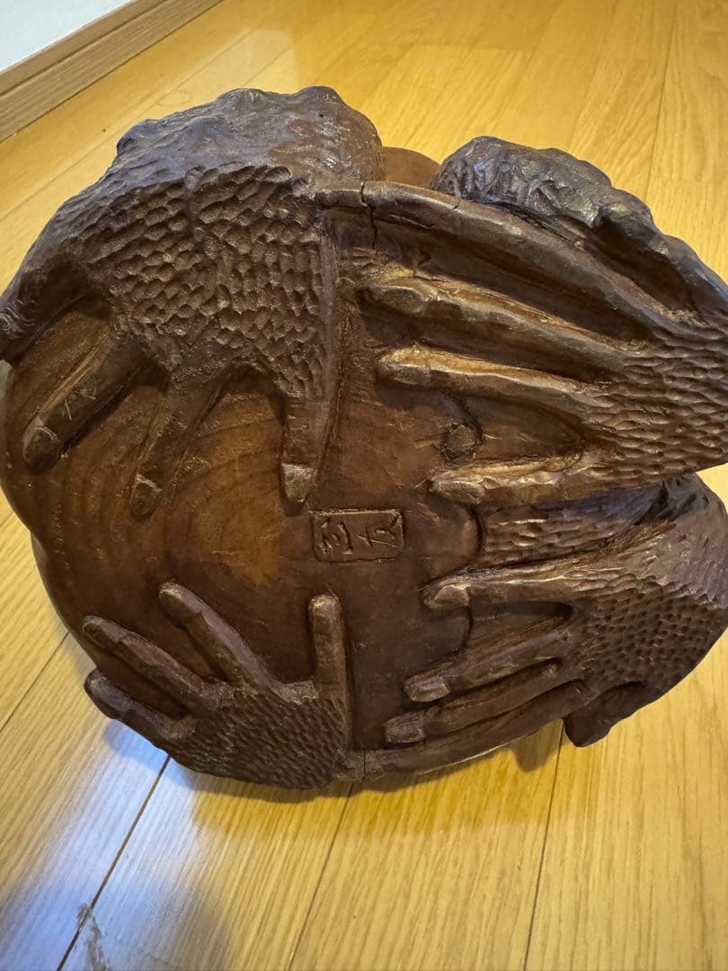 木製カエル彫刻 約15cm