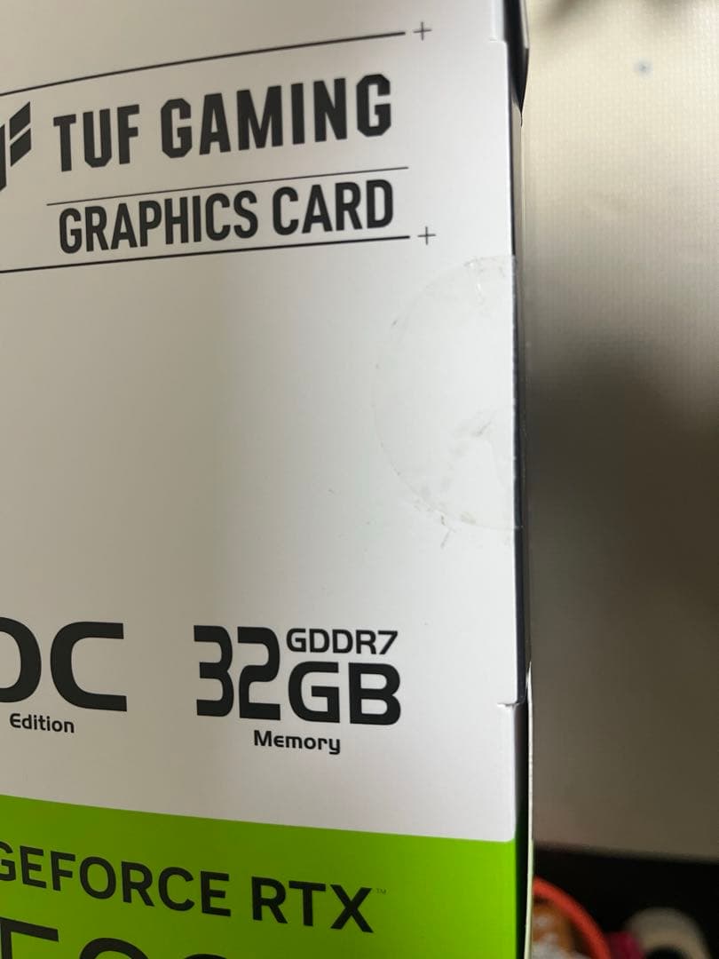 グラフィックボード・グラボ・ビデオカード ASUS TUF Gaming GeForce RTX 5090 OC 32GB