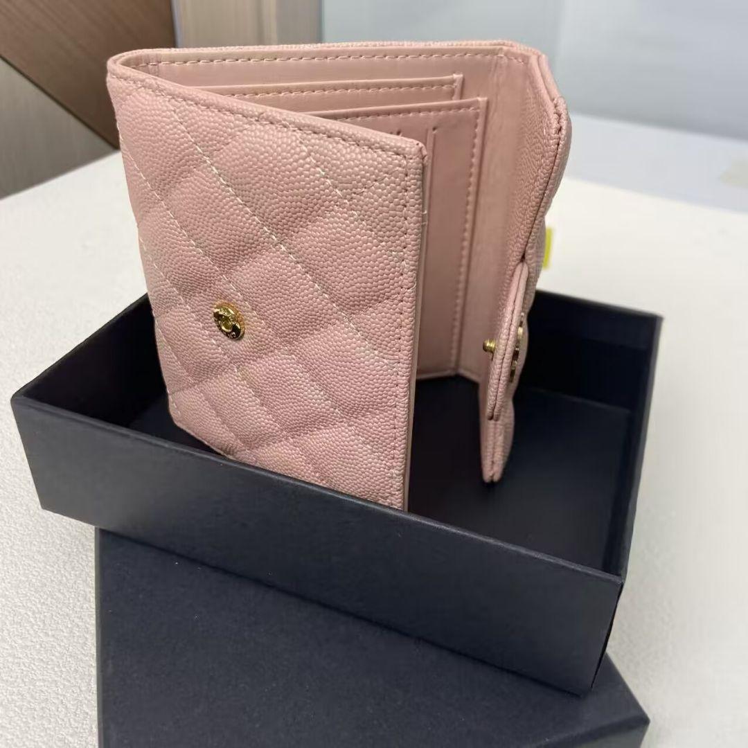 CHANEL ピンク レザー 三つ折り財布