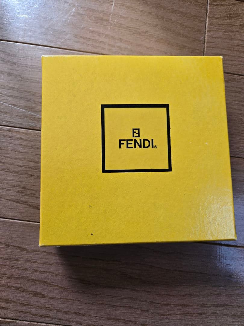 FENDI の二つ折り財布 ブラウン キャンバス レザー