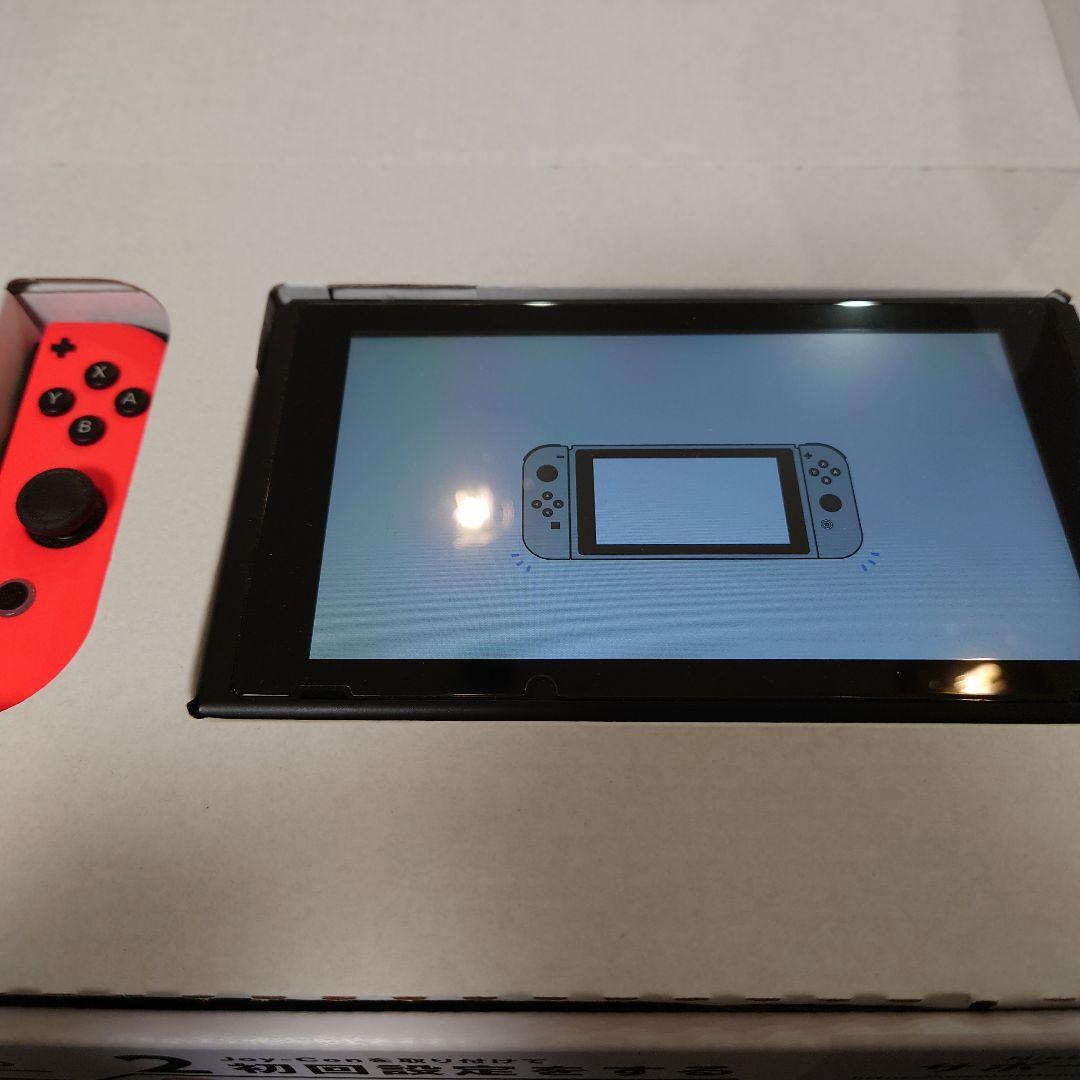 コ*ん様 Nintendo Switch 本体 青/赤