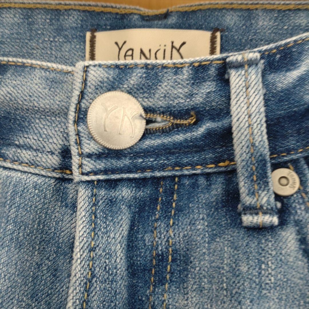 美品　YANUK　ハイウエスト　スリムテーパード　ルース　24 田中みなみ