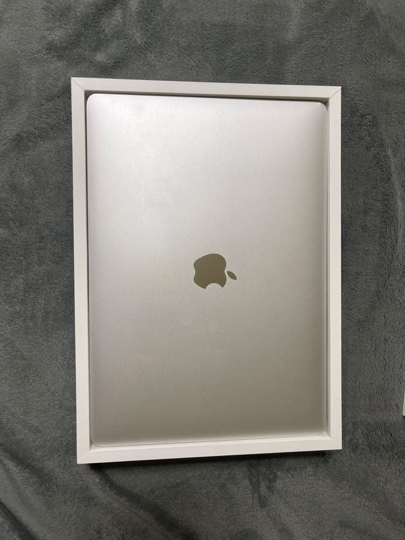 MacBook Pro 13インチ シルバー 本体