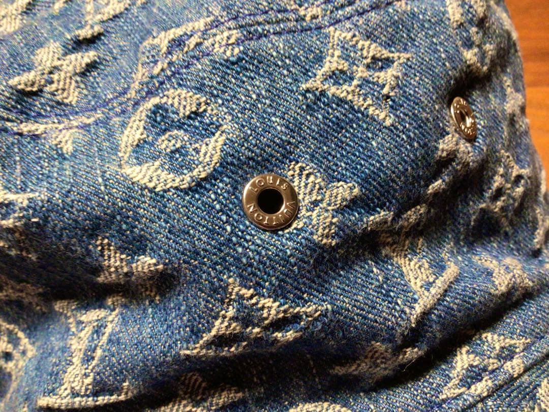 帽子 LOUIS VUITTON REVERSIBLE DENIM BUKET HAT