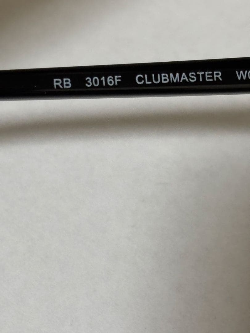 Ray-Ban サングラス 3016FCLUBMASTERW0365
