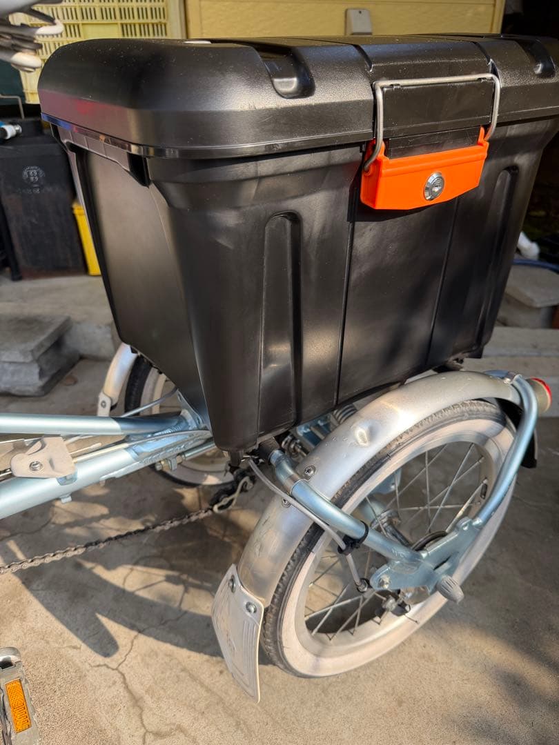 【a.k】ブリヂストン　大人用三輪車　手渡し限定