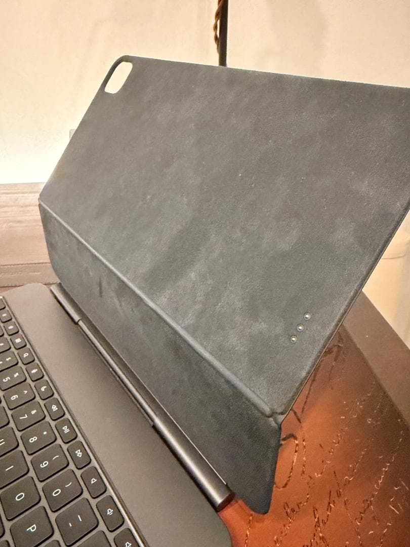 iPad Pro 13 M4 1TB セルラー MagicKeyboard US