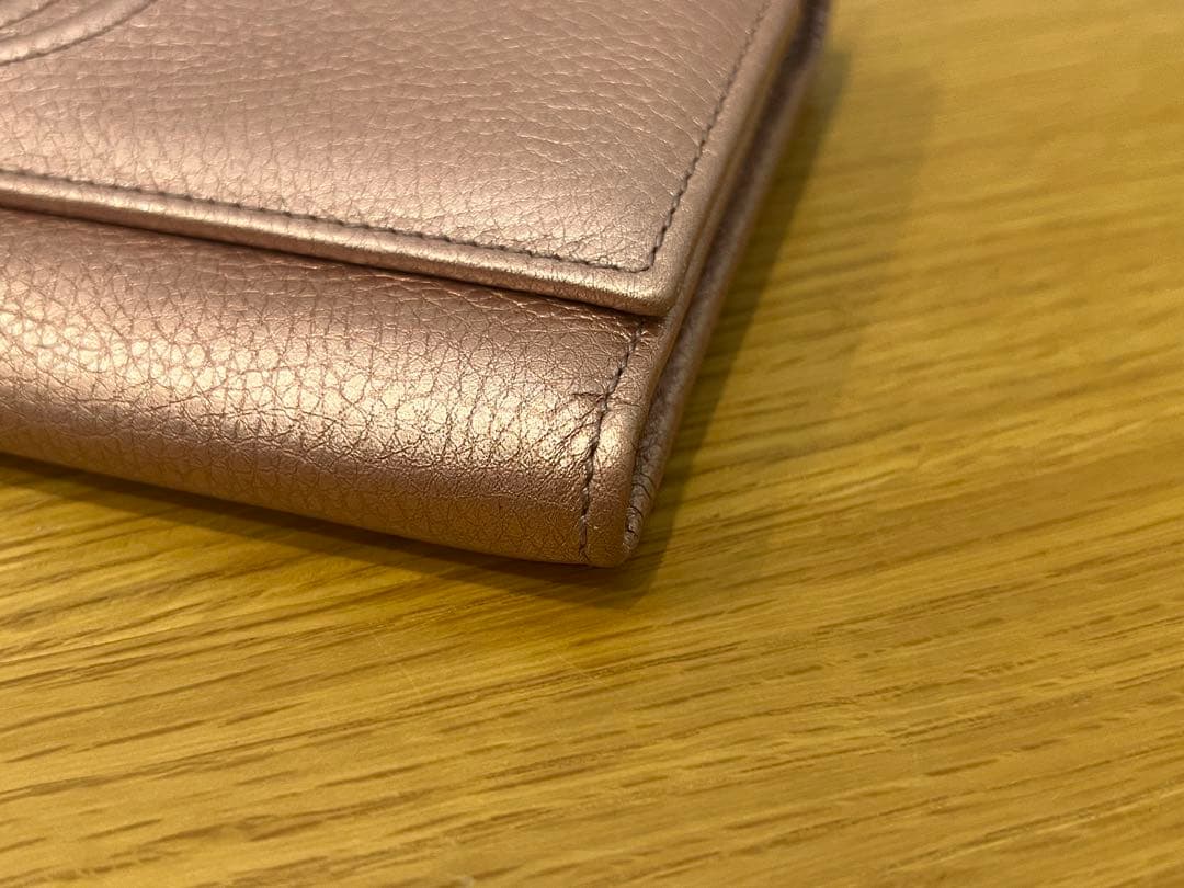 ◆GUCCI グッチ ソーホー 2つ折り 長財布 レザーメタリック USED品◆