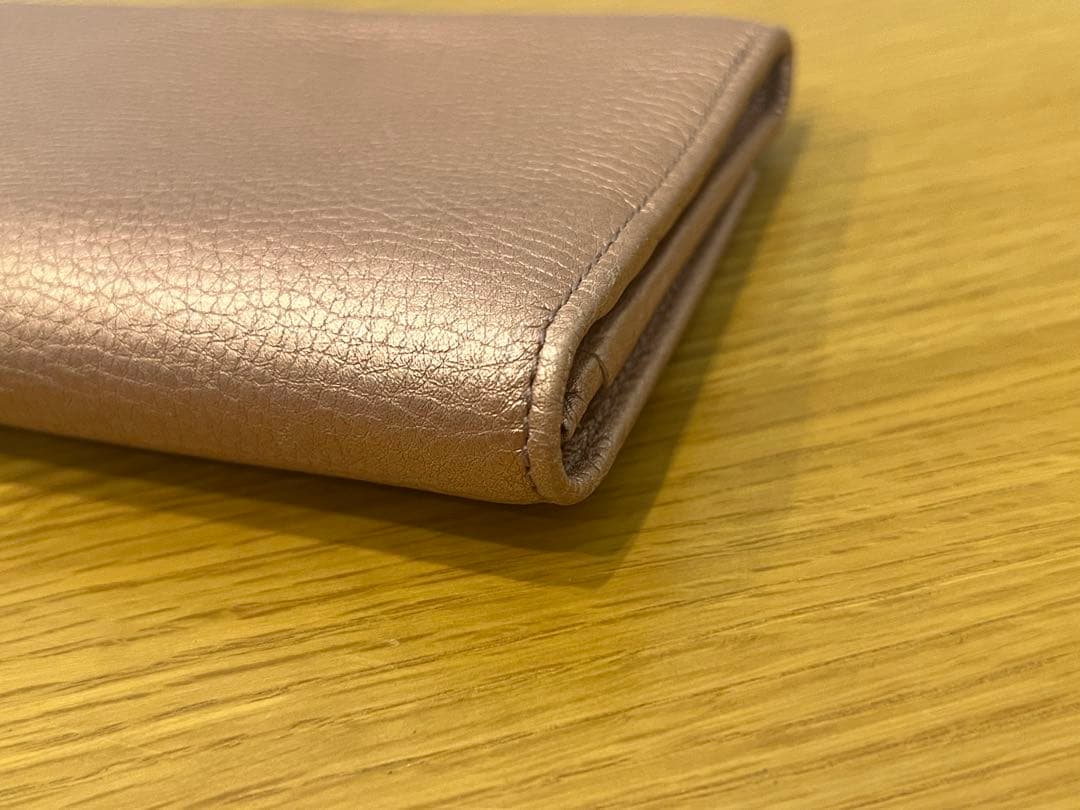 ◆GUCCI グッチ ソーホー 2つ折り 長財布 レザーメタリック USED品◆
