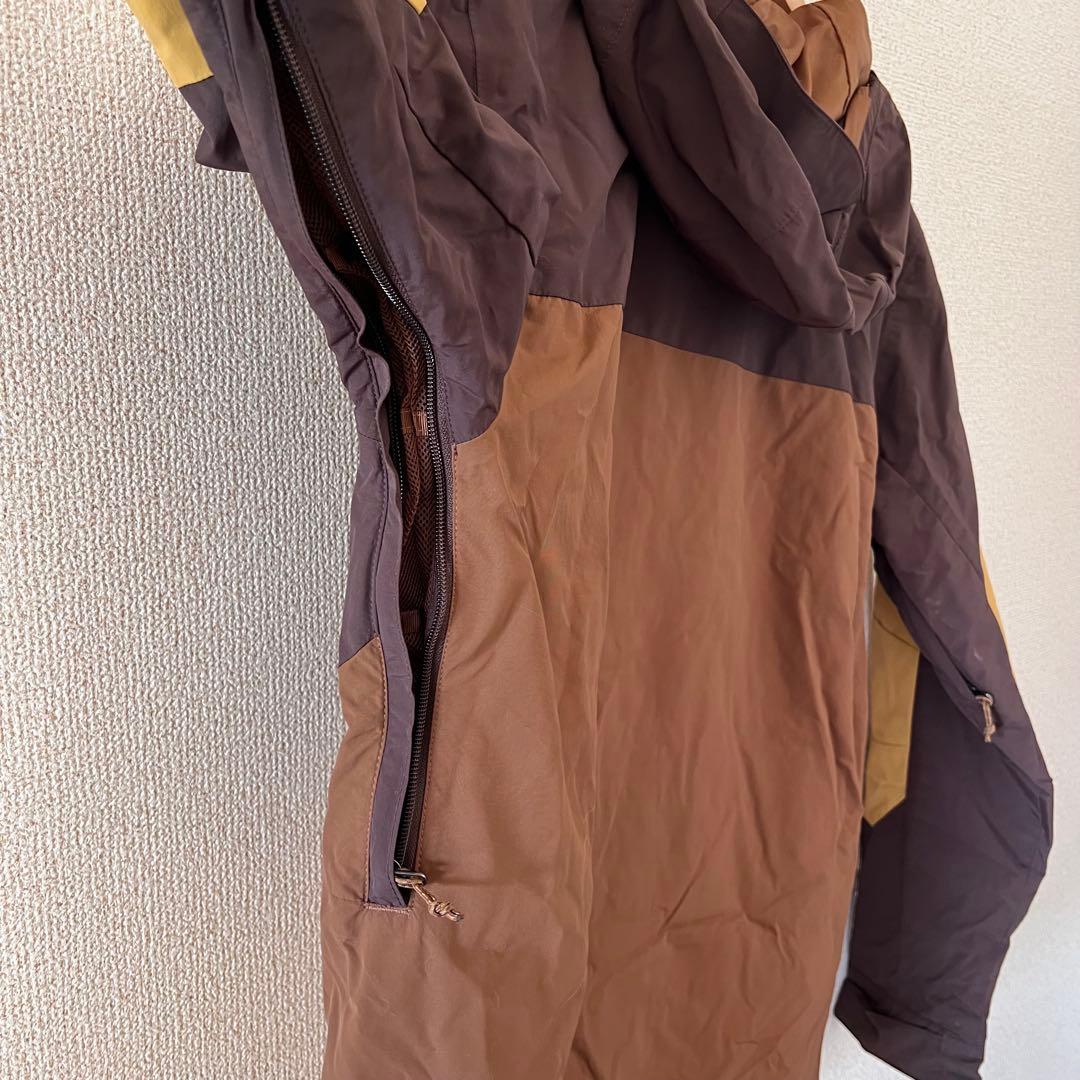 BURTON スノーボードウェア　 Mサイズ
