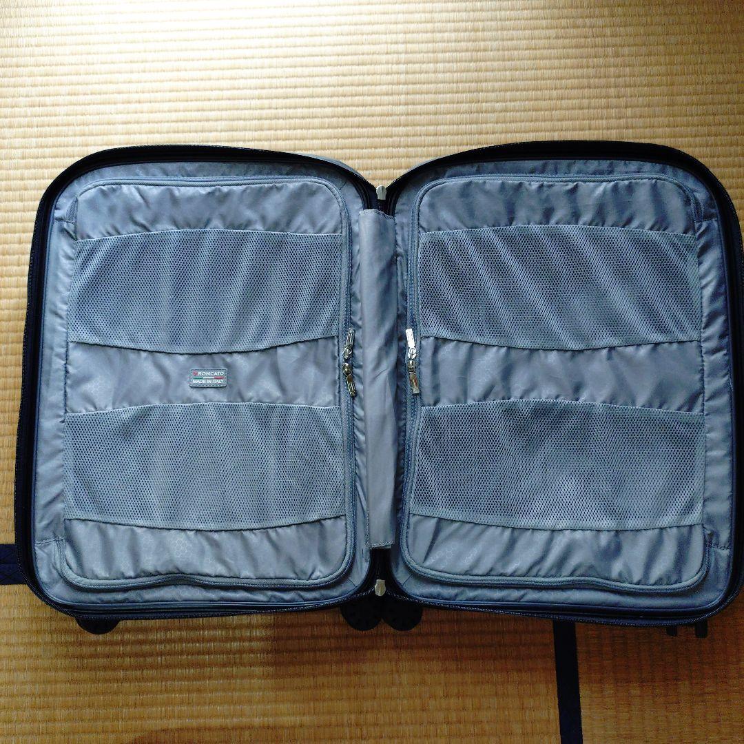 RONCATO BOX　イタリア製　超軽量スーツケース 耐水ファスナー