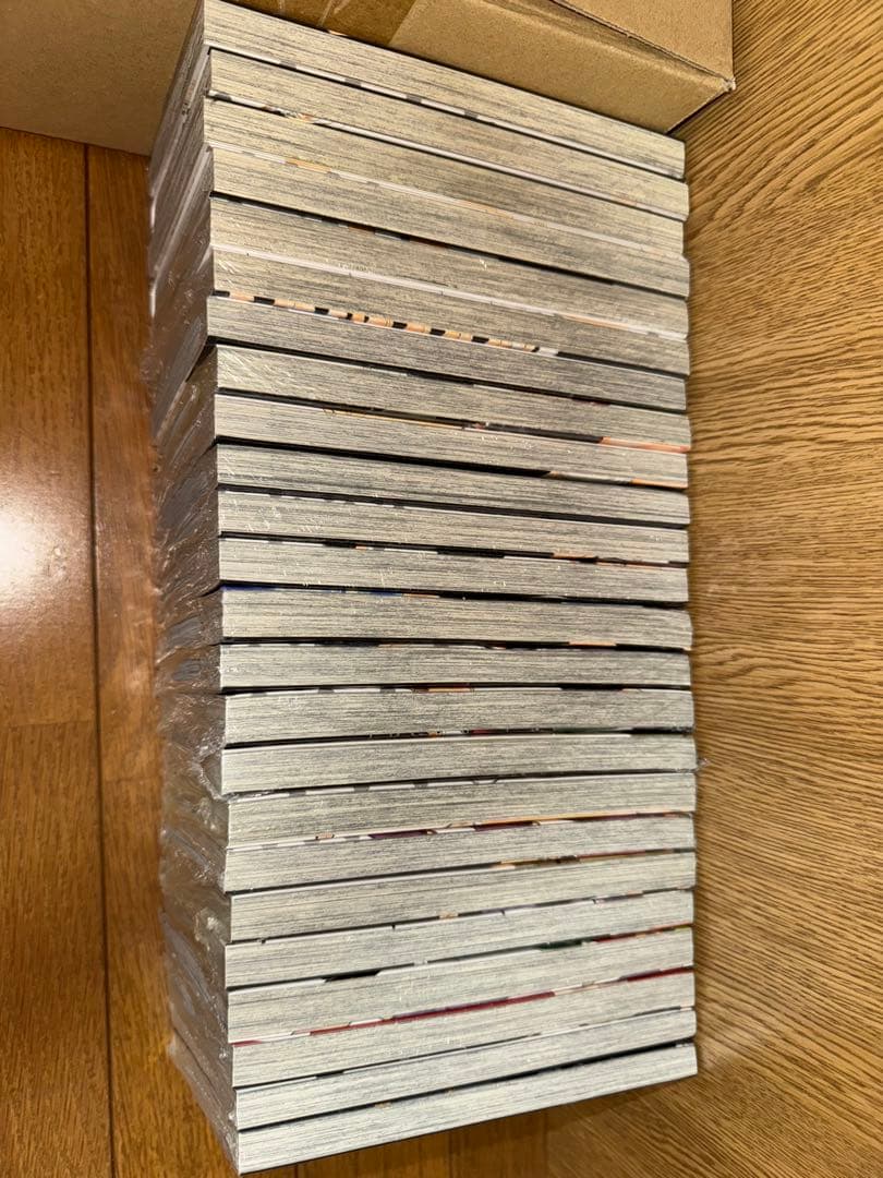 ハイキュー!! 1-24巻、約束のネバーランド全巻