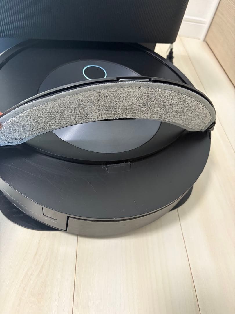 にょこ アイロボット ルンバ コンボ j7+ 掃除機＆床拭きロボット
