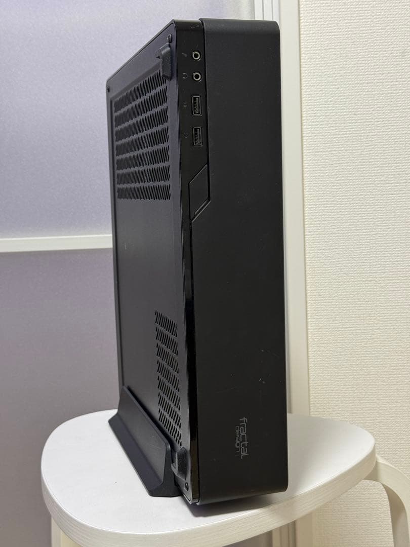 【中古品】Fractal Design NODE 202