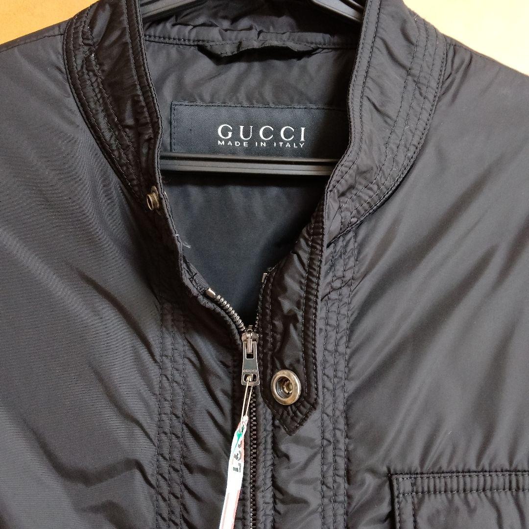 GUCCI黒ジャンパー