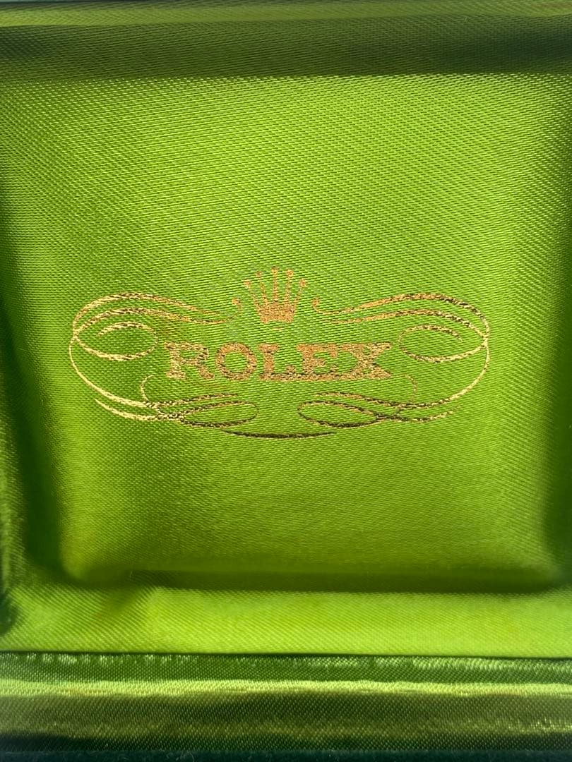 ⭐︎ ROLEX カフリンクス　空箱　ボックス 緑　ロレックス　高級ブランド　箱