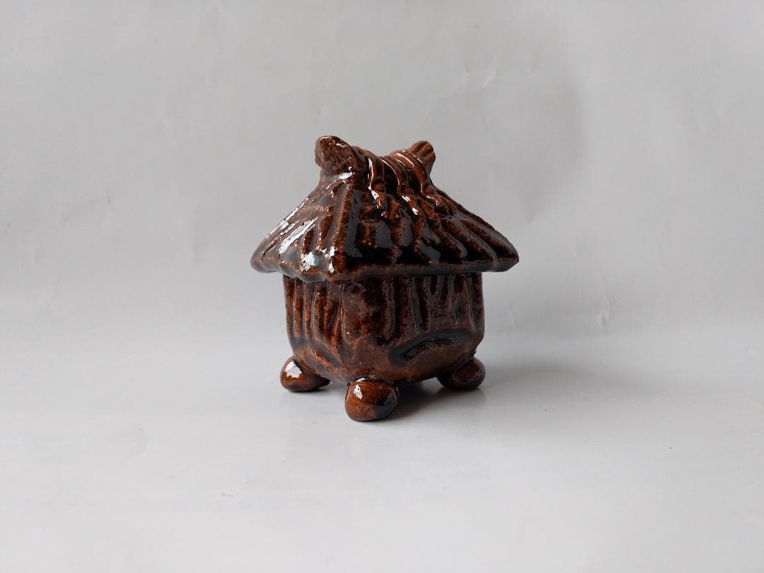 園部玄哉 作 葛屋香合 共箱 共布 栞 茶道具 香合 美品 です。