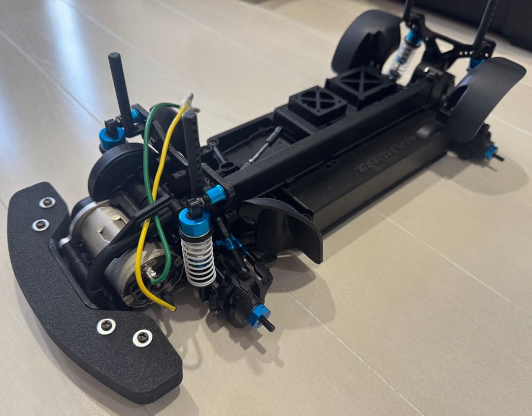 こ*じ様 タミヤ　XV01 インプレッサボディ付き　カスタムパーツ　メカ無し　未