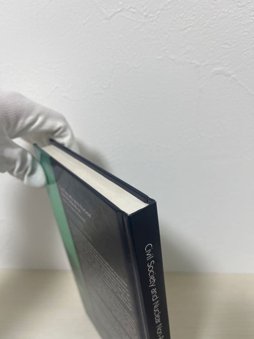 洋書 Civil Society and Nuclear