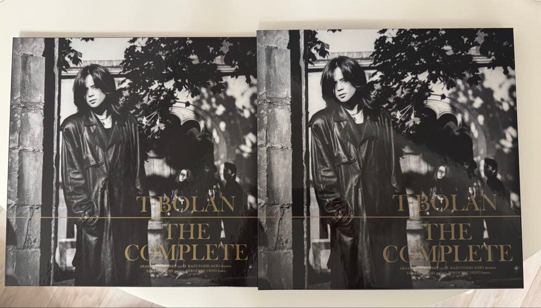 【T-BOLAN】THE COMPLETEとサイン