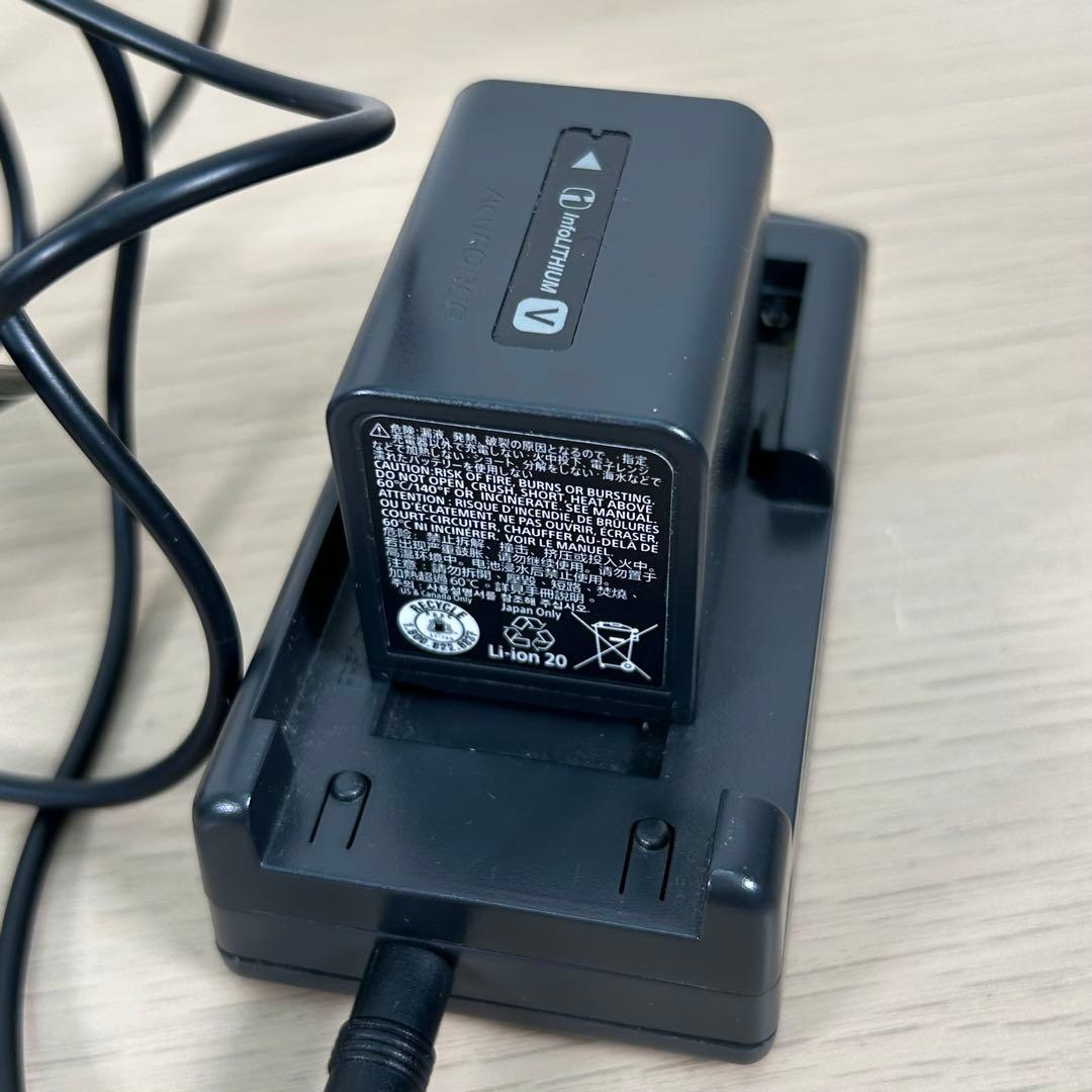 【美品】SONY HDR-CX680 ビデオカメラ B351