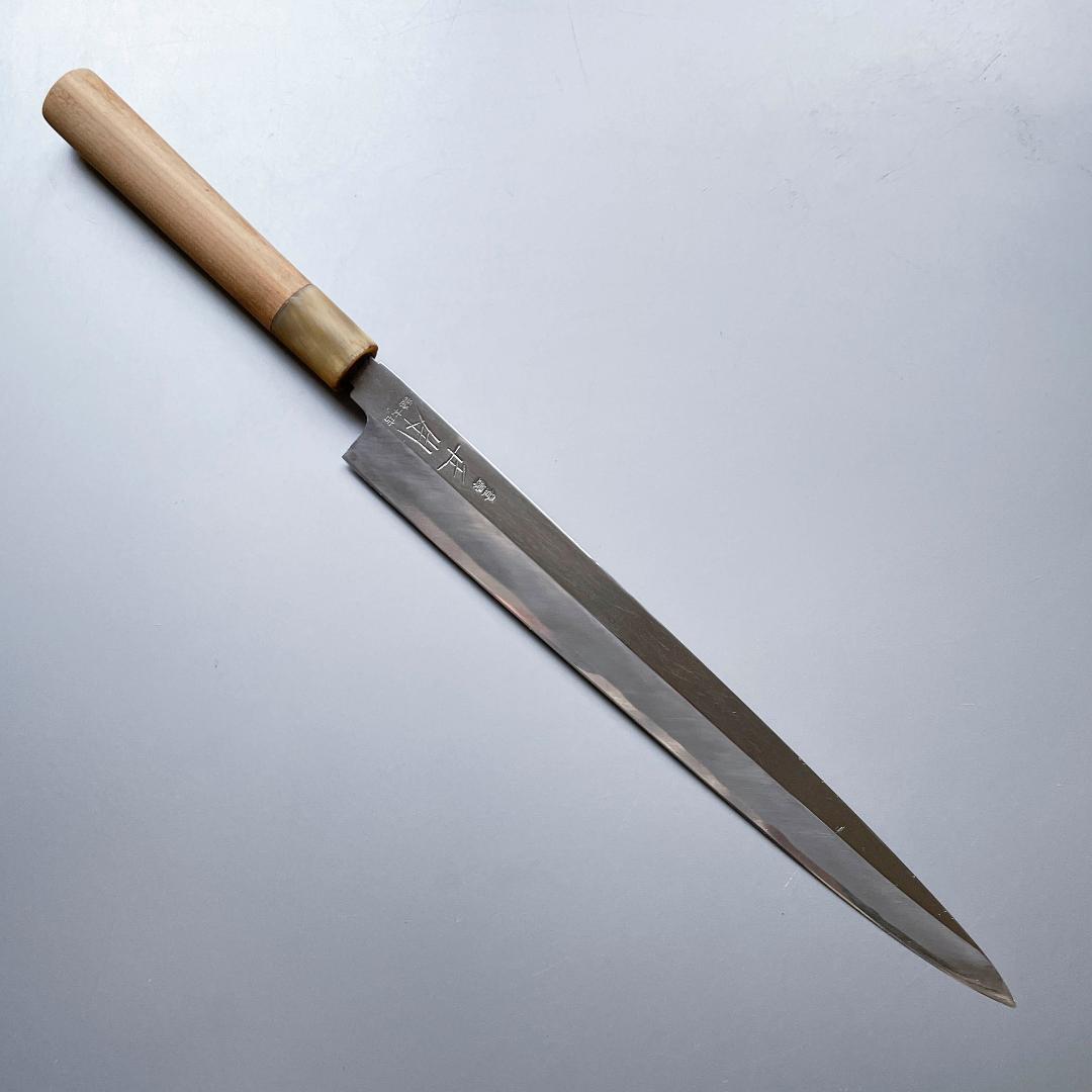 正本 柳刃包丁 一尺（30cm）白水牛柄