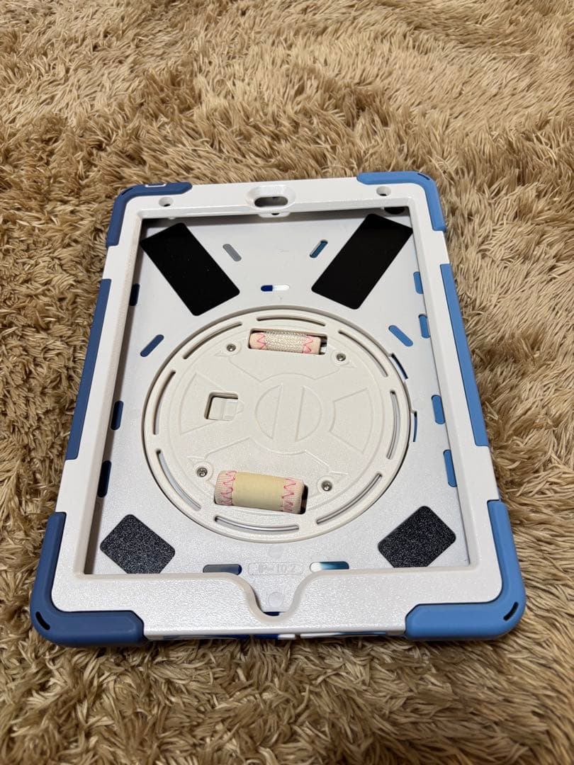 Apple iPad 第8 32GB 美品　★コネクタ訳あり