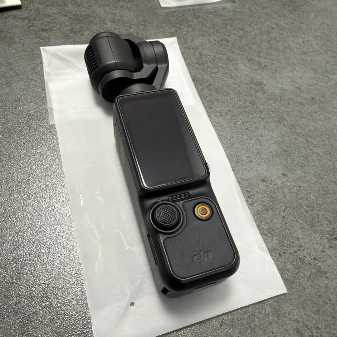 即日発送【美品】DJI Osmo Pocket 3 クリエイターコンボ